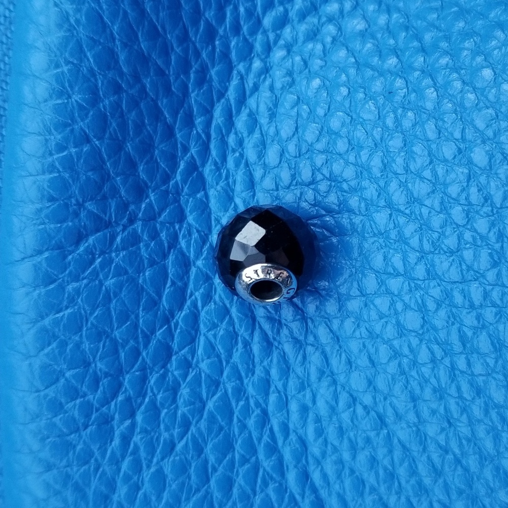 Pandora charm STRENGTH ESSENCE